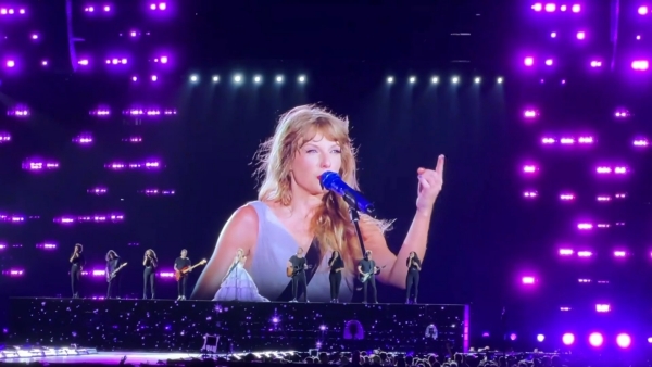 1733898190879131.jpg 001霉霉2_副本.jpg