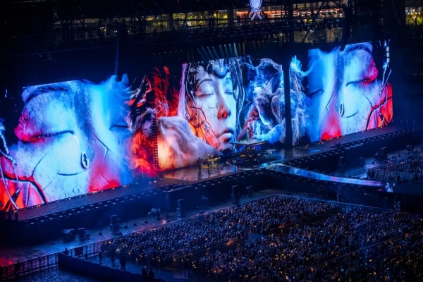 1733898286407994.jpg 007莫文蔚2_副本.jpg